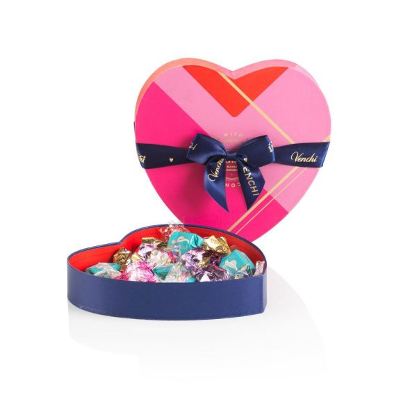 Venchi, Heart box with assorted chocolates - 6.52 oz